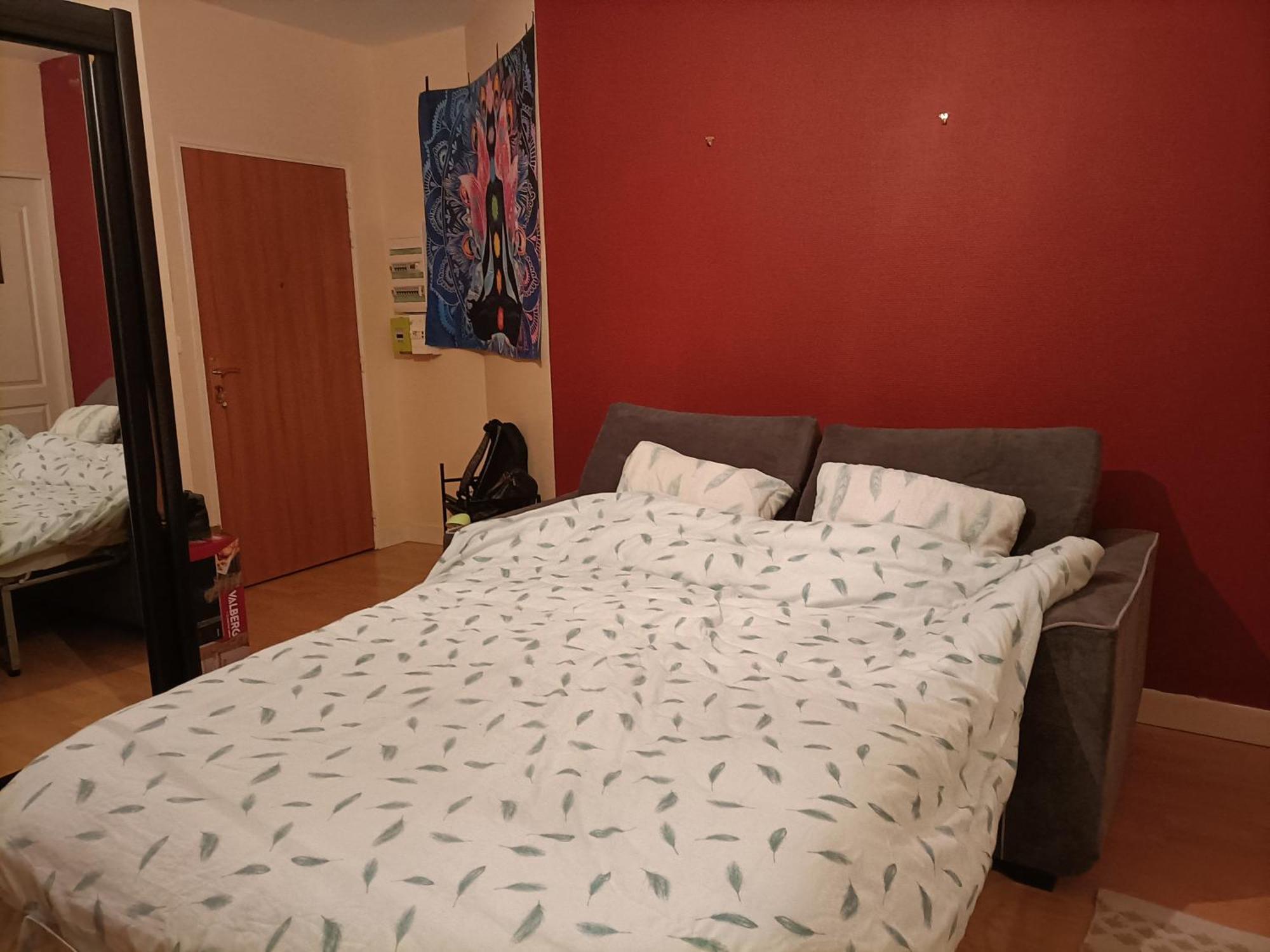 Apartamento Le Cheval Blanc La Chartre Sur Le Loir Exterior foto